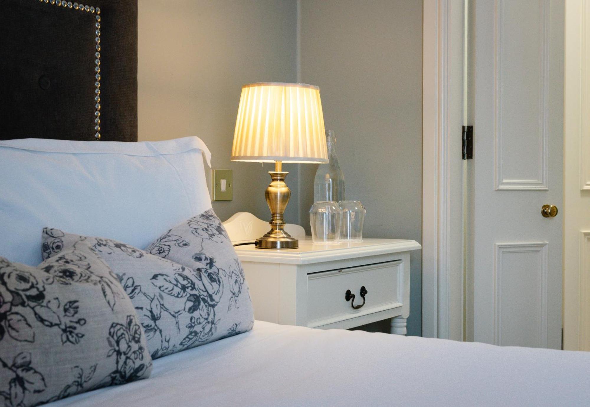 Conyngham Arms Hotel Слейн Экстерьер фото